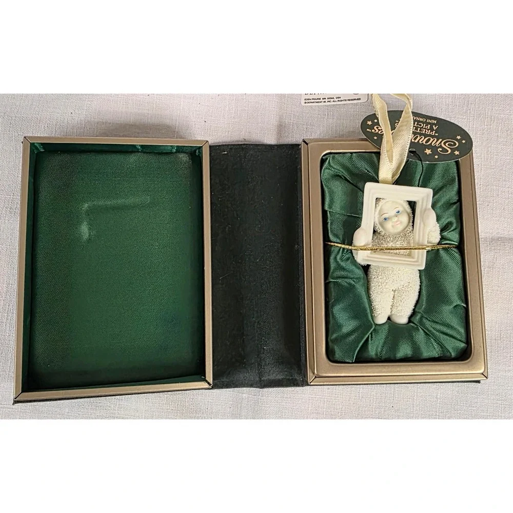 Snowbabies Pretty As A Picture Mini Ornament Porcelain Figurine With Book Box